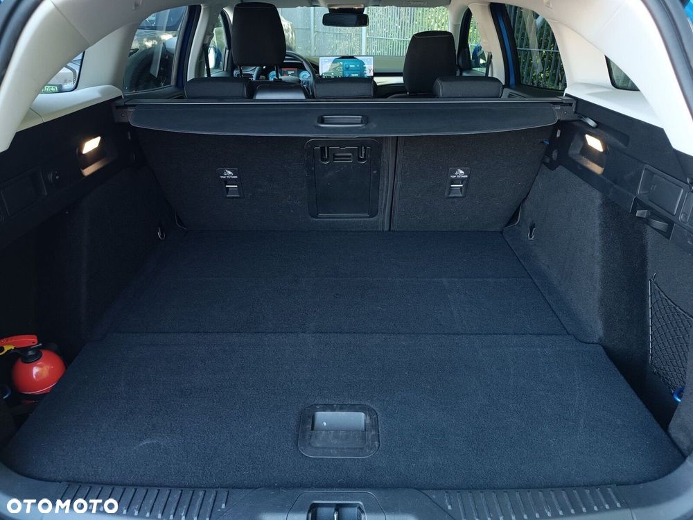 Ford Focus 1.5 EcoBlue Titanium X - 32
