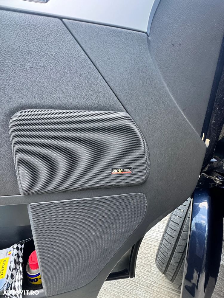 Volkswagen Multivan - 17