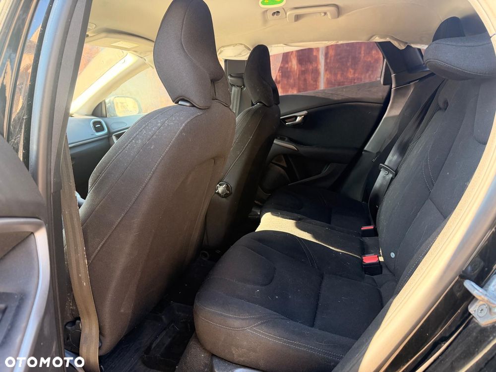 Volvo V40 T2 Geartronic - 23