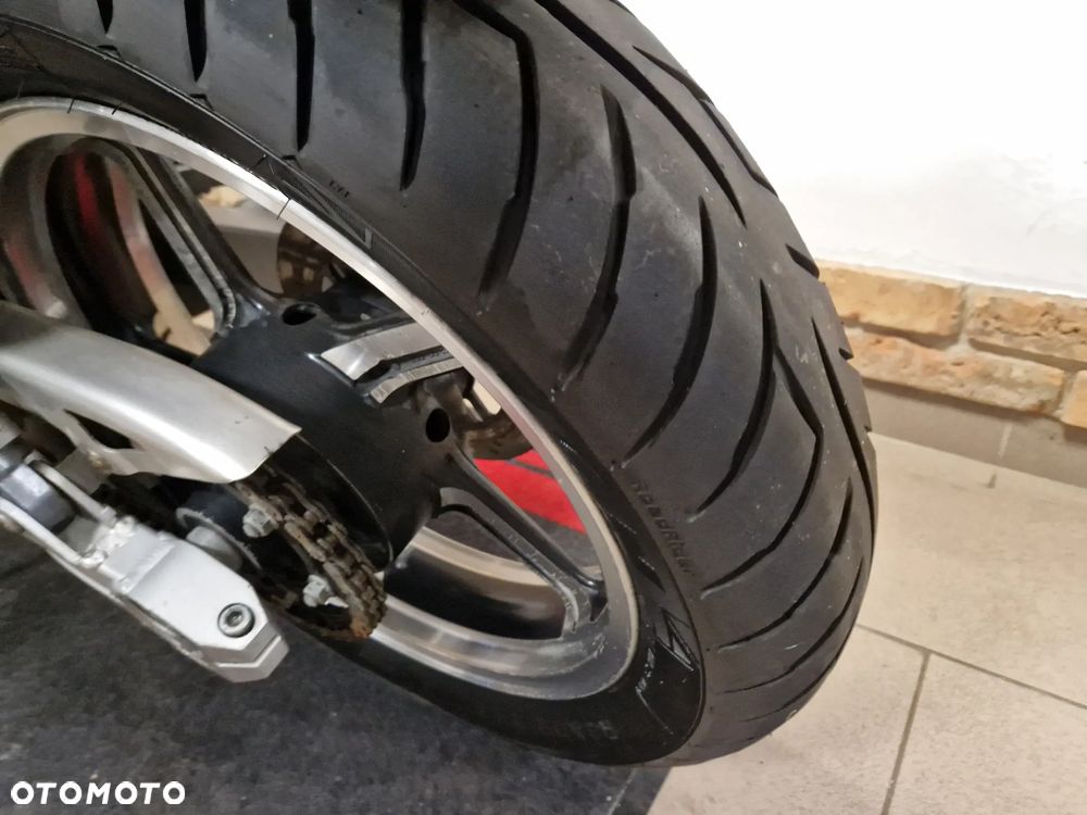 Kawasaki Zephyr - 24