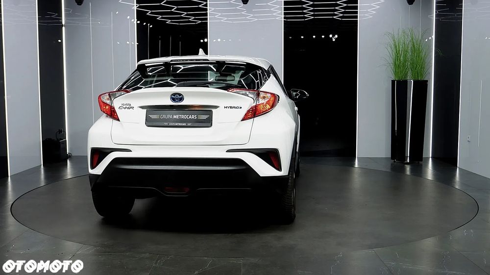 Toyota C-HR Business-Edition - 7