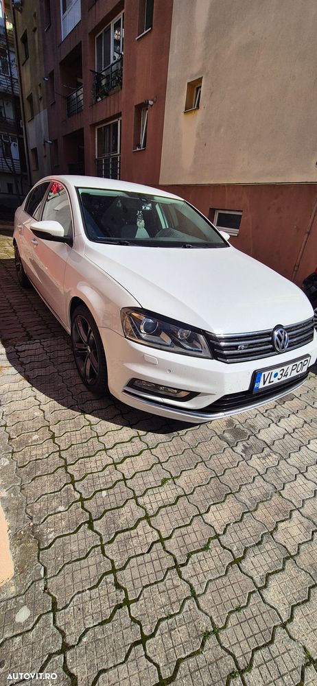 Volkswagen Passat 2.0 TDI DPF DSG R-Line Edition - 1