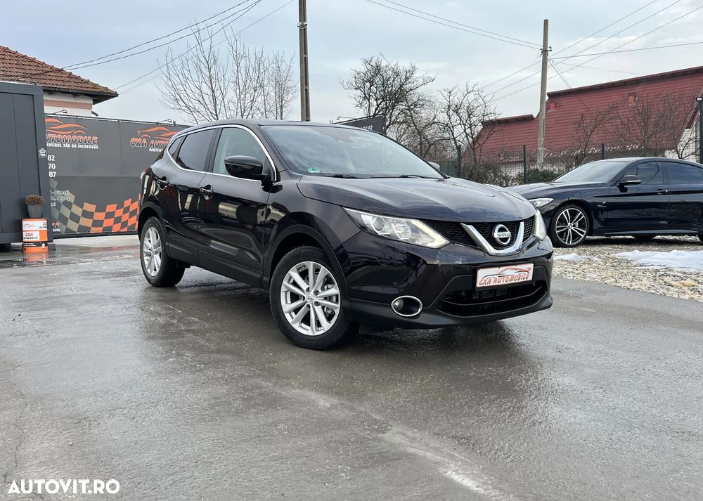 Nissan Qashqai 1.6 DCI Xtronic N-Connecta - 3