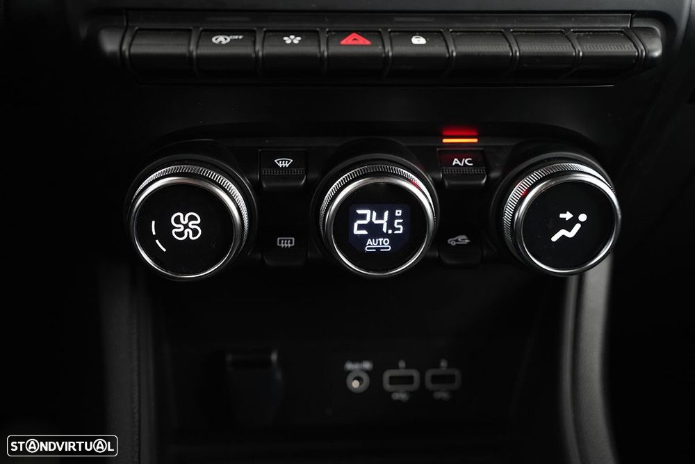 Renault Captur 1.0 TCe Techno Bi-Fuel - 13