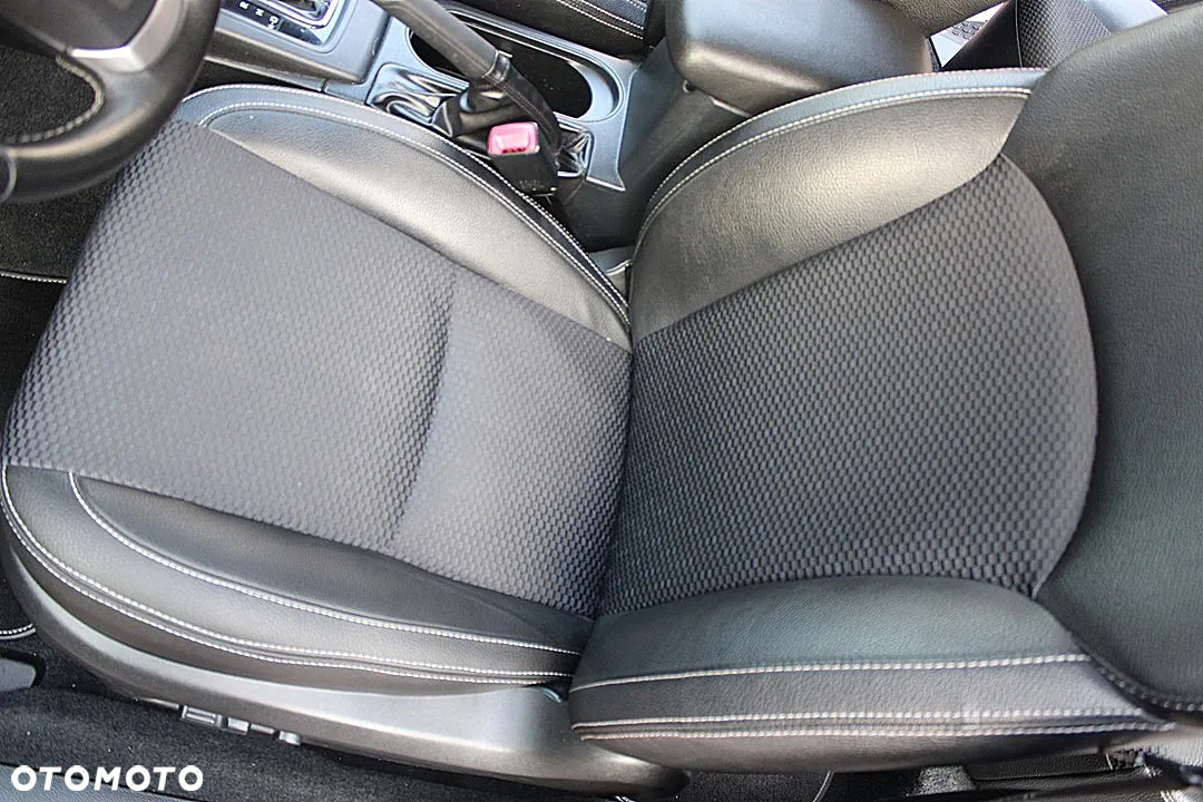 Subaru Forester 2.0XT Platinum Lineartronic - 17