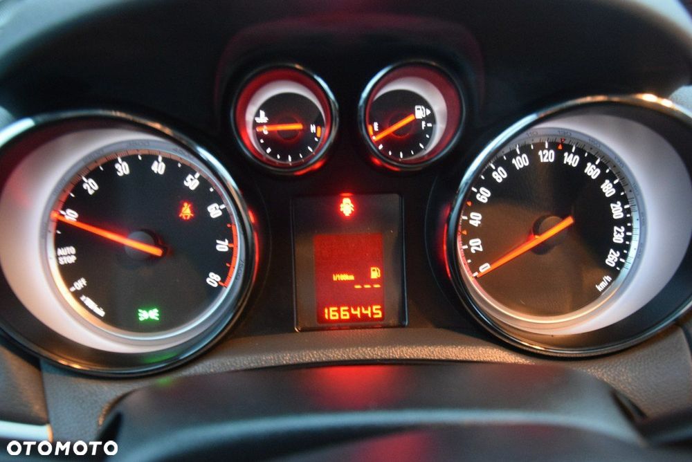 Opel Mokka 1.6 Cosmo S&S - 33