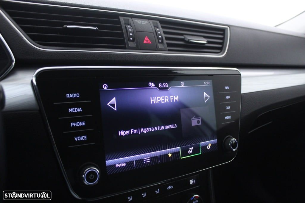 Skoda Superb Break 2.0 TDI Ambition - 27