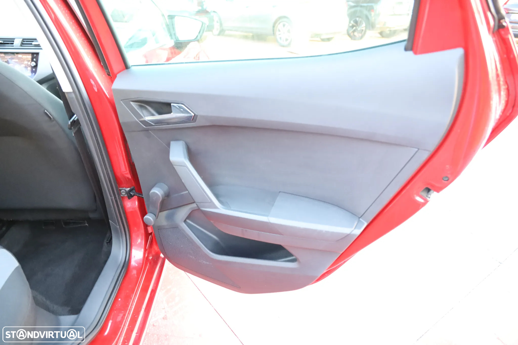 SEAT Ibiza 1.6 TDI S&S Style - 23