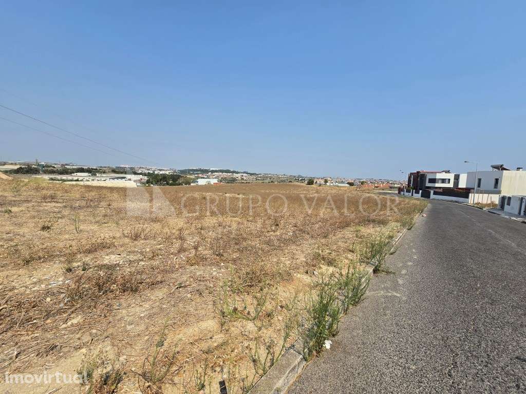 Terreno para construção com 18724 - Grande imagem: 2/5