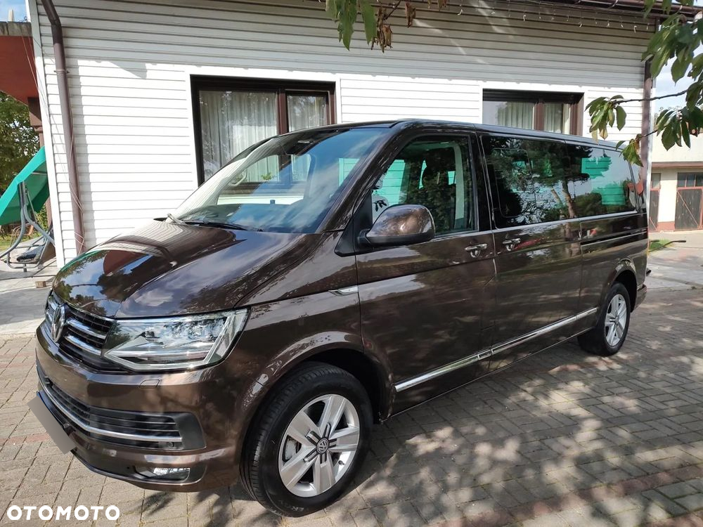 Volkswagen Multivan - 12