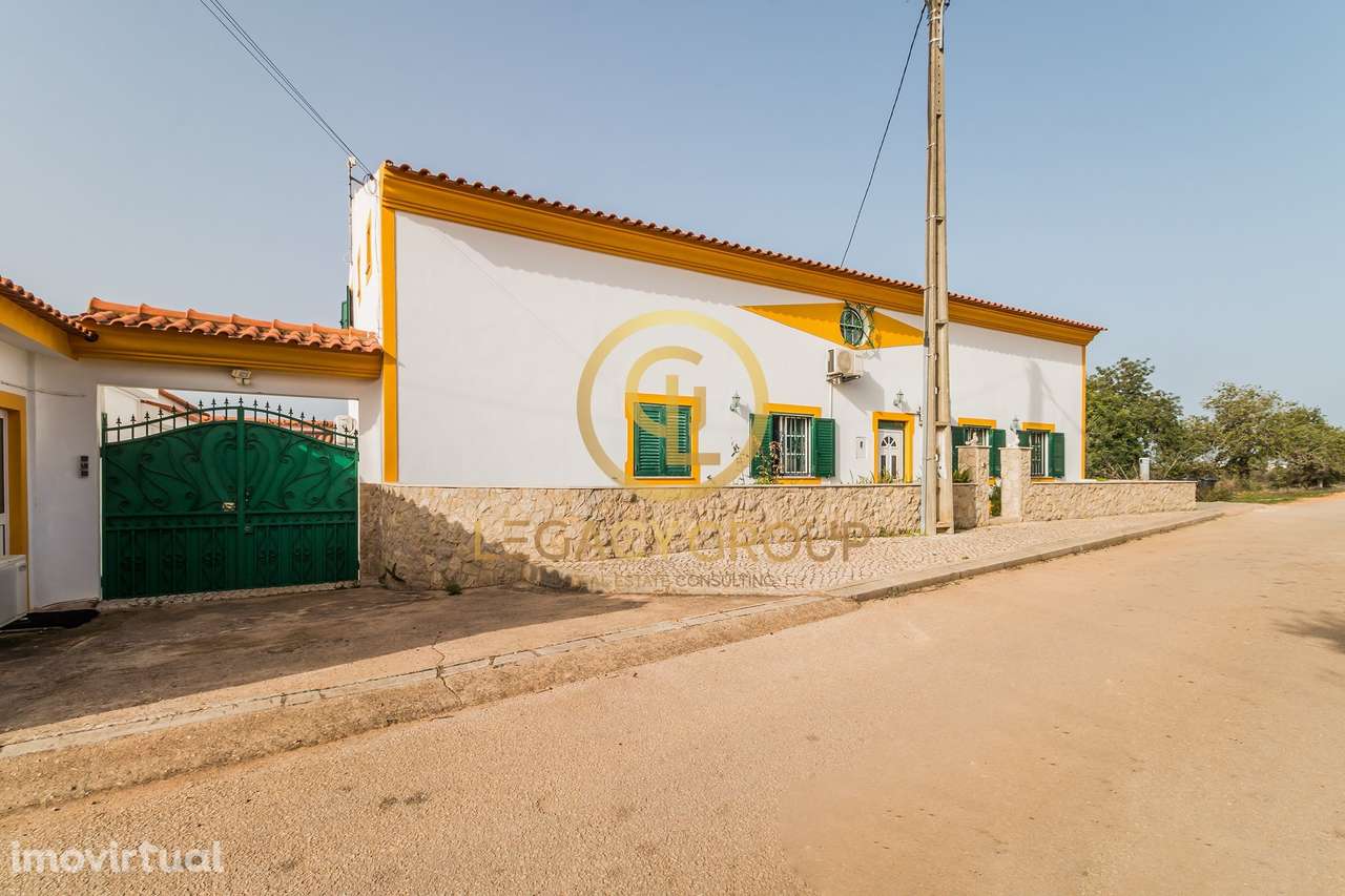 Moradia T5 + 3  Apartamentos T2, em Tunes - Grande imagem: 2/60