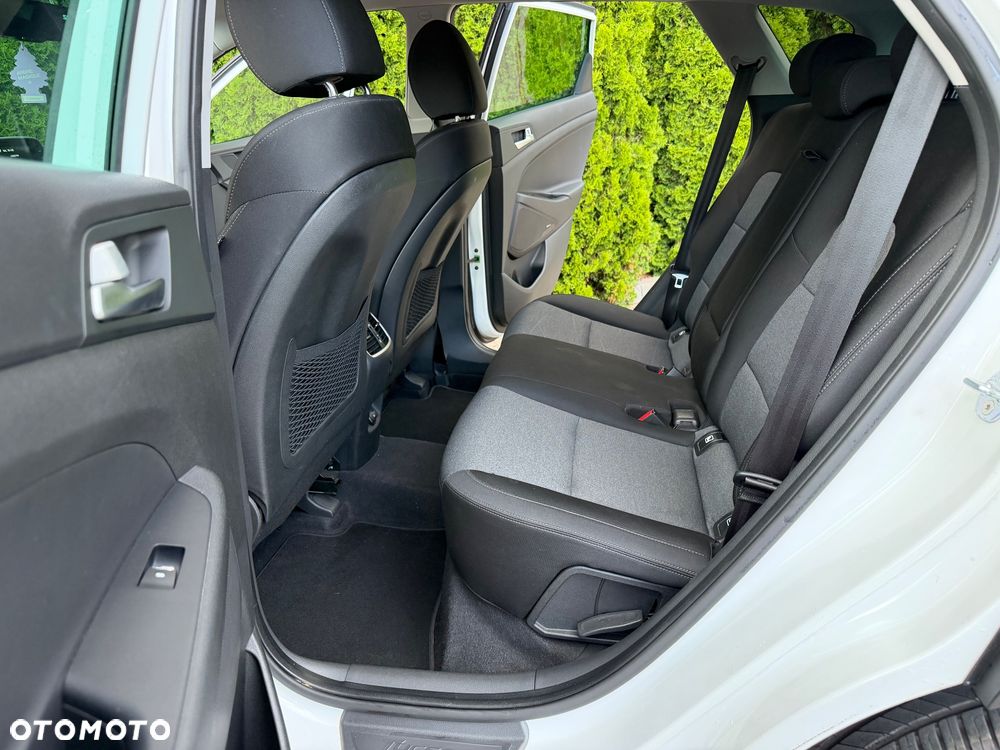 Hyundai Tucson blue 1.6 CRDi 2WD DCT Premium - 31