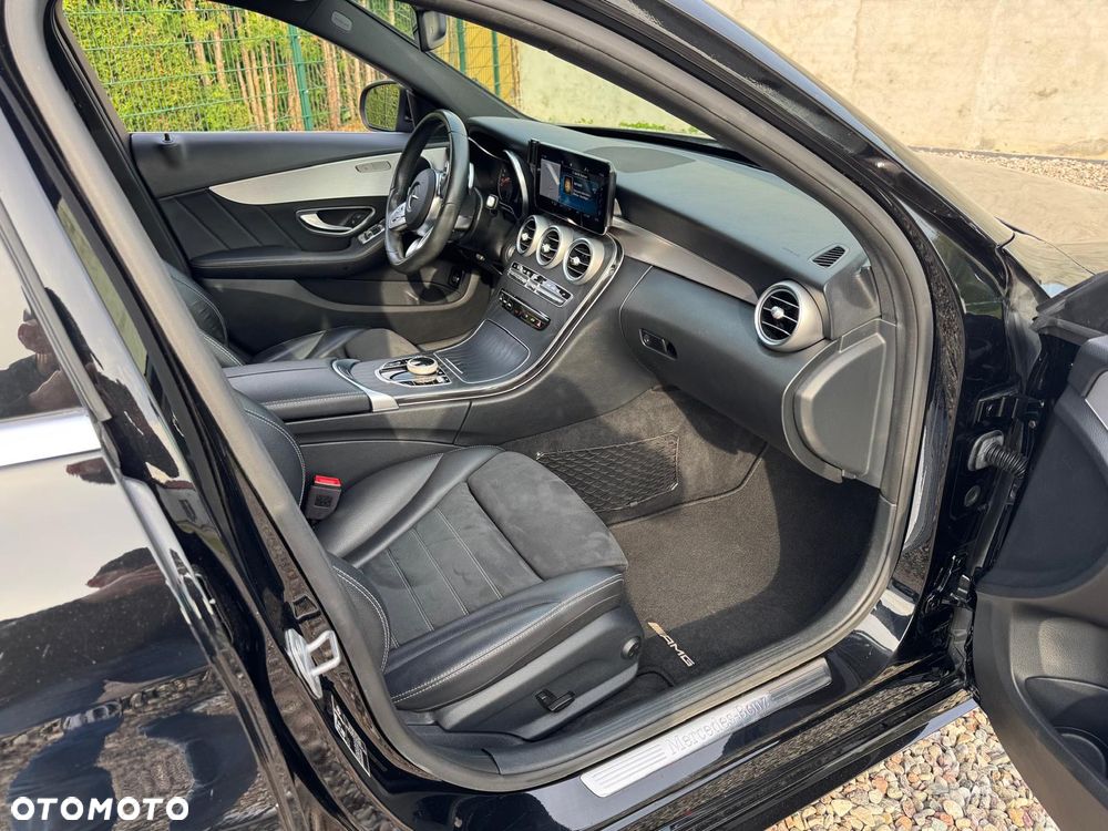 Mercedes-Benz Klasa C 220 d 9G-TRONIC AMG Line - 17