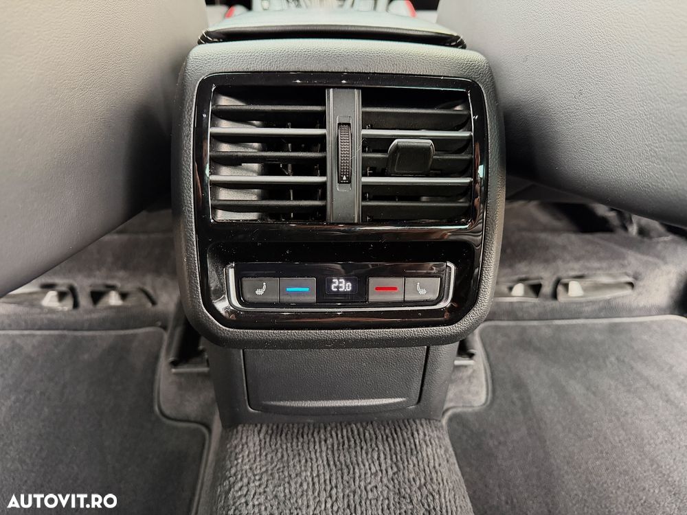 Volkswagen Passat - 13