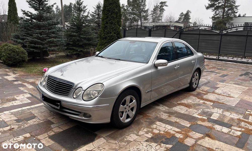 Mercedes-Benz Klasa E - 2