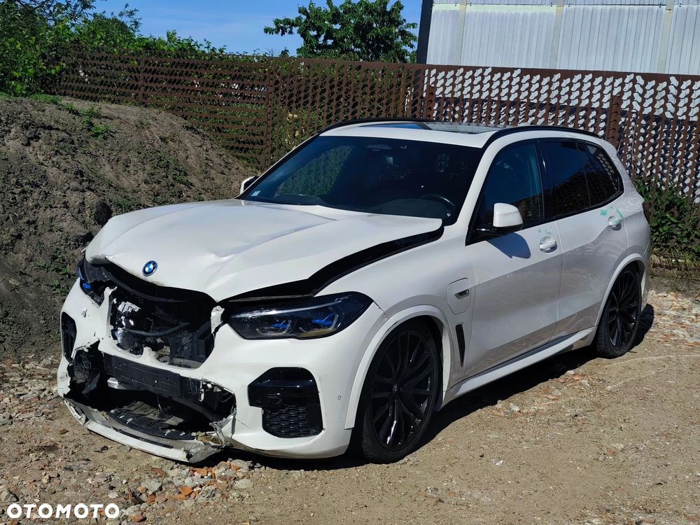 BMW X5 xDrive45e - 1