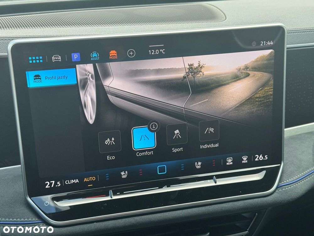 Volkswagen Passat Variant 2.0 TSI 4Mot R-Line Plus DSG - 19