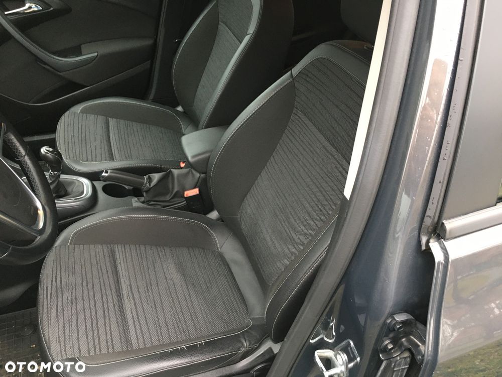 Opel Astra 1.4 T Active - 12