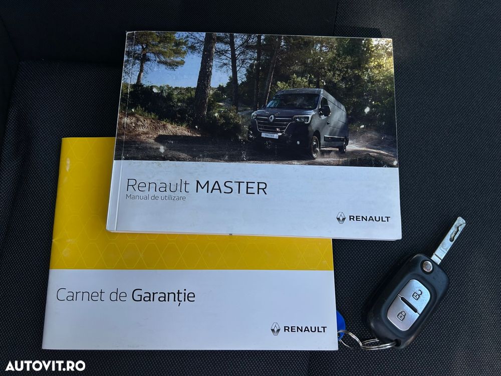 Renault Master BOX 8 EUROPALETI LIFT AXA DUBLA SPATE - 36