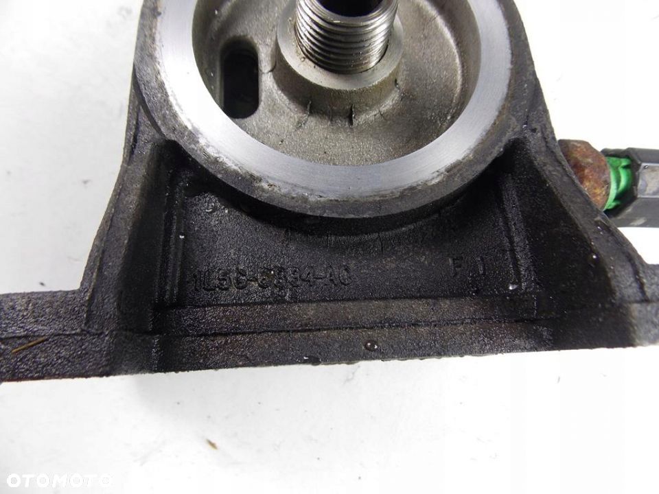 łapa filtra oleju volvo v40 s40 1,8 16V - 3