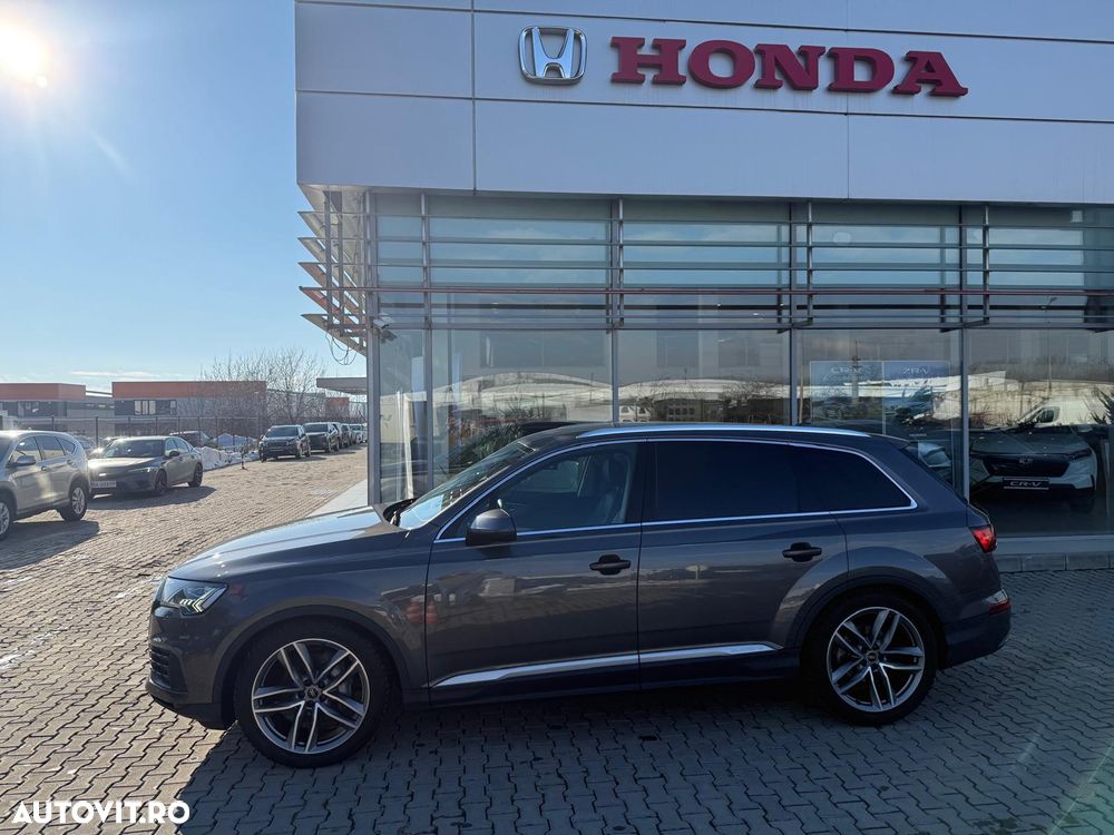 Audi Q7 - 6