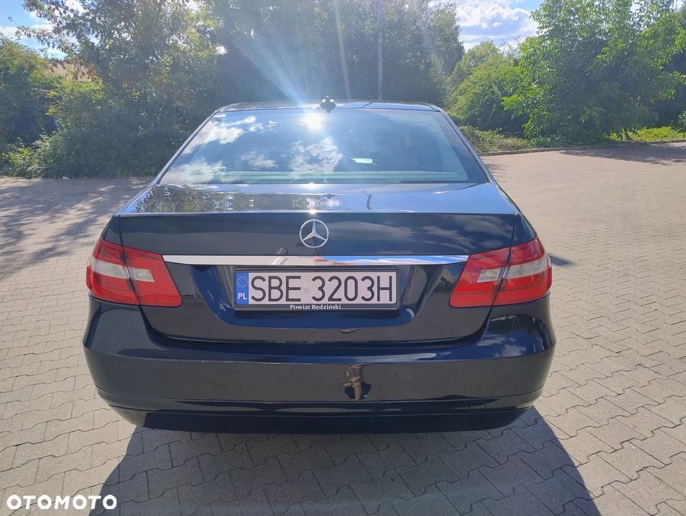 Mercedes-Benz Klasa E 200 CDI BlueEff Avantgarde - 5