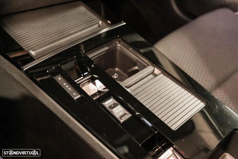 Opel Astra Sports Tourer - 25