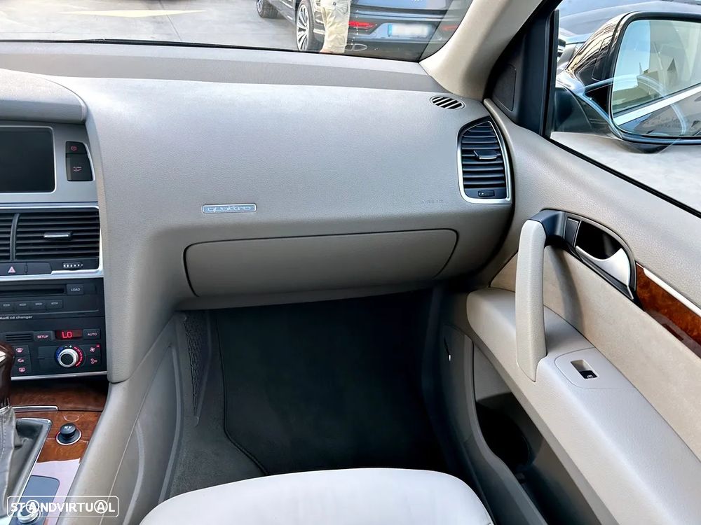 Audi Q7 4.2 V8 FSi quattro S-line Tiptronic - 11