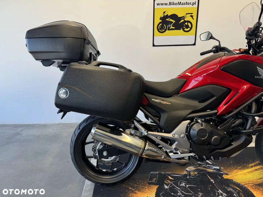 Honda NC - 17