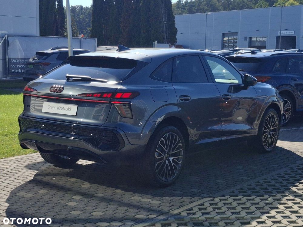 Audi Q3 Sportback - 7