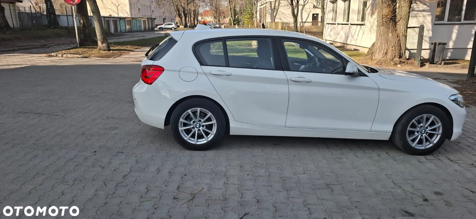 BMW Seria 1 118i Advantage - 2