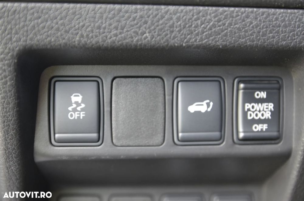 Nissan X-Trail 1.6 dCi Tekna - 25