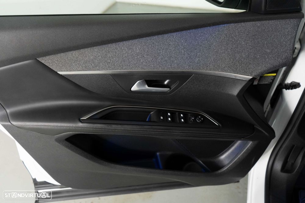 Peugeot 5008 1.6 BlueHDi Allure EAT6 J18 - 23