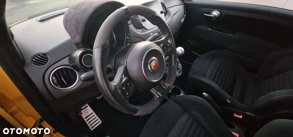 Fiat 500 595 C Abarth Competizione - 8