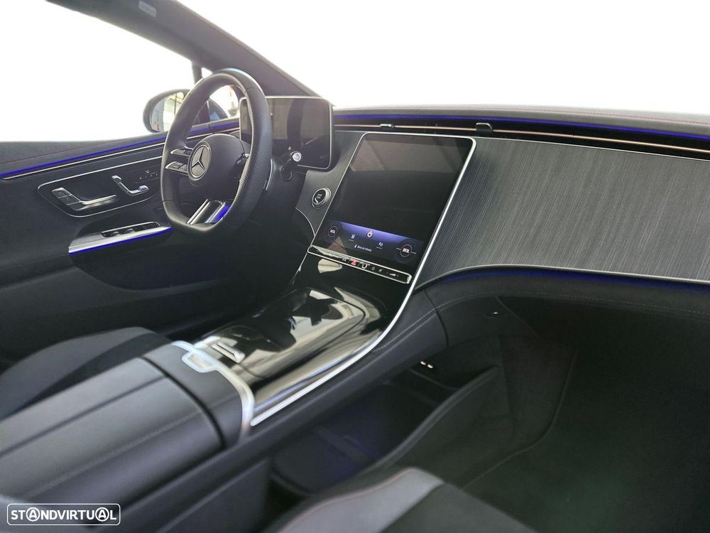 Mercedes-Benz EQE 350+ - 15