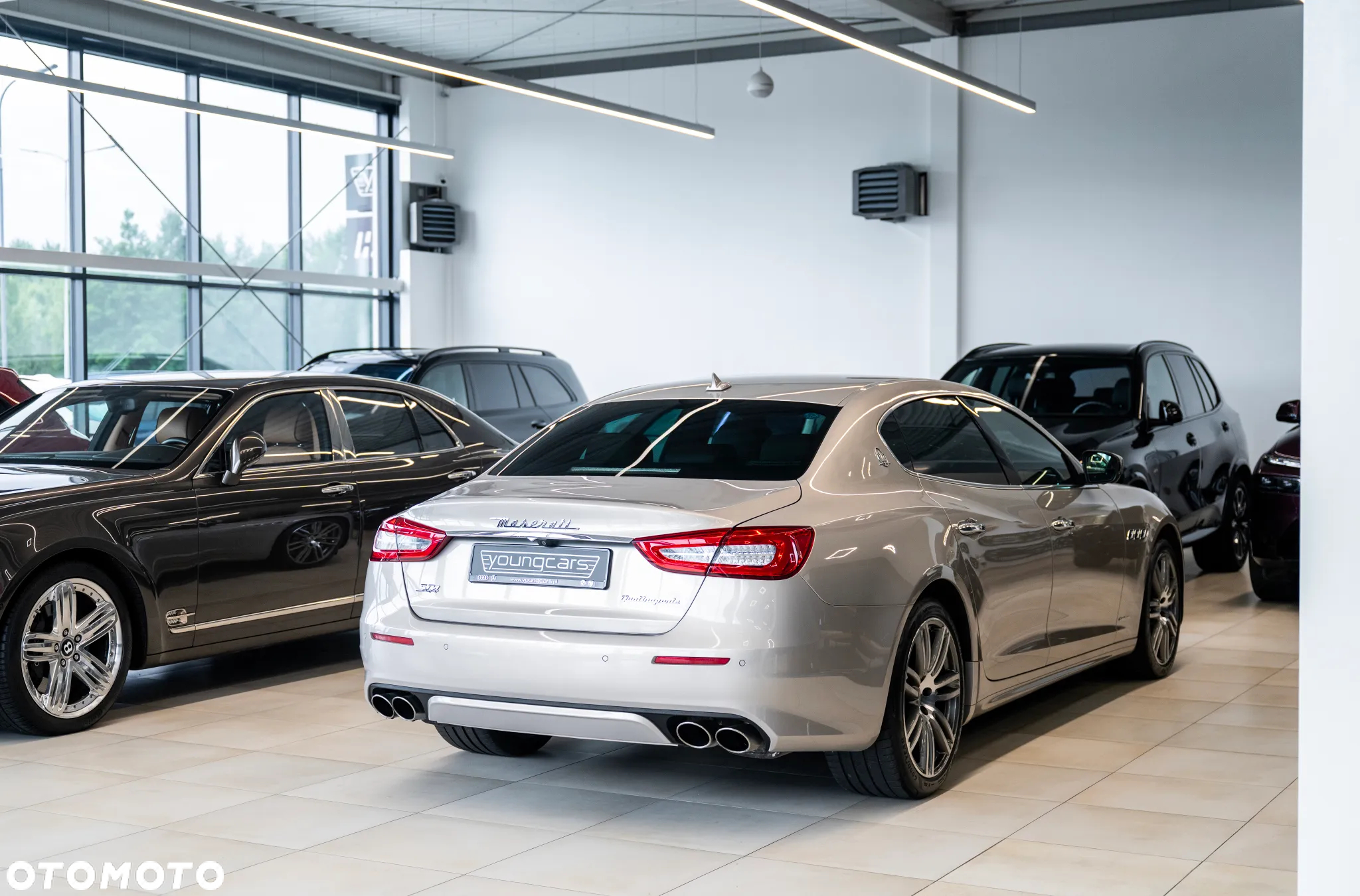 Maserati Quattroporte Q4 GranLusso - 11