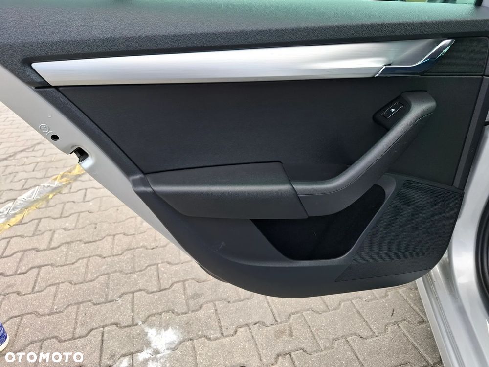 Skoda Octavia 1.5 TSI ACT Ambition DSG - 13