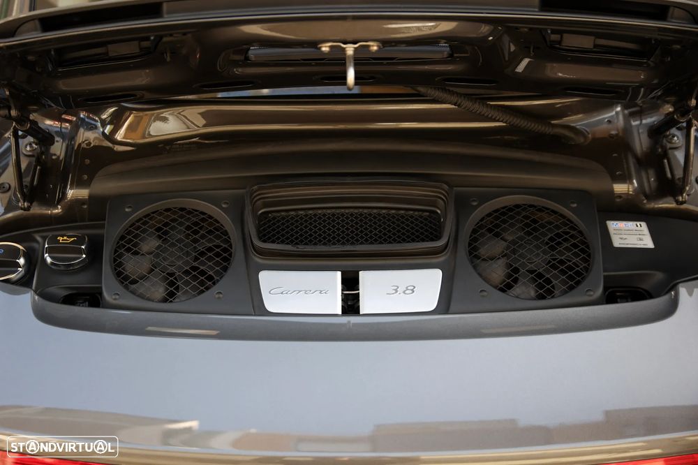 Porsche 911 (991) Carrera 4 S PDK - 15