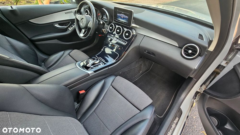 Mercedes-Benz Klasa C 200 7G-TRONIC Avantgarde - 15