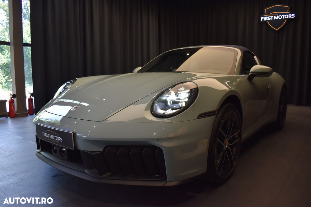 PORSCHE 911 2025 — imagine 3