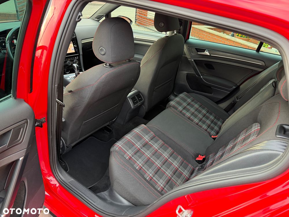 Volkswagen Golf 2.0 TSI BMT GTI Performance DSG - 11