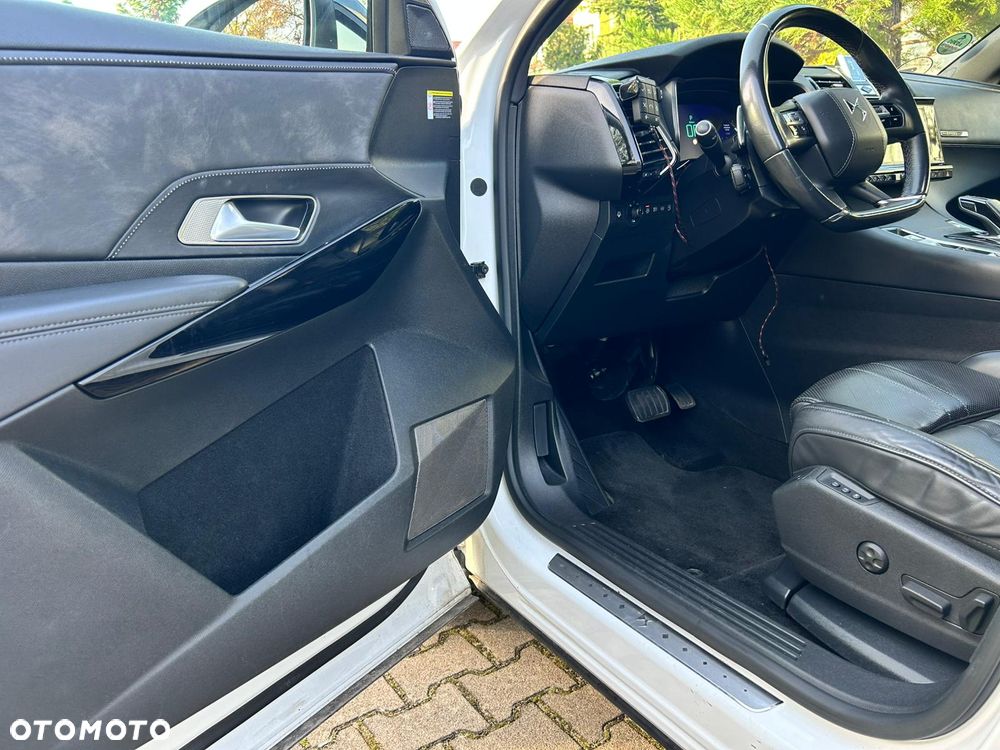 DS Automobiles DS 7 Crossback - 14