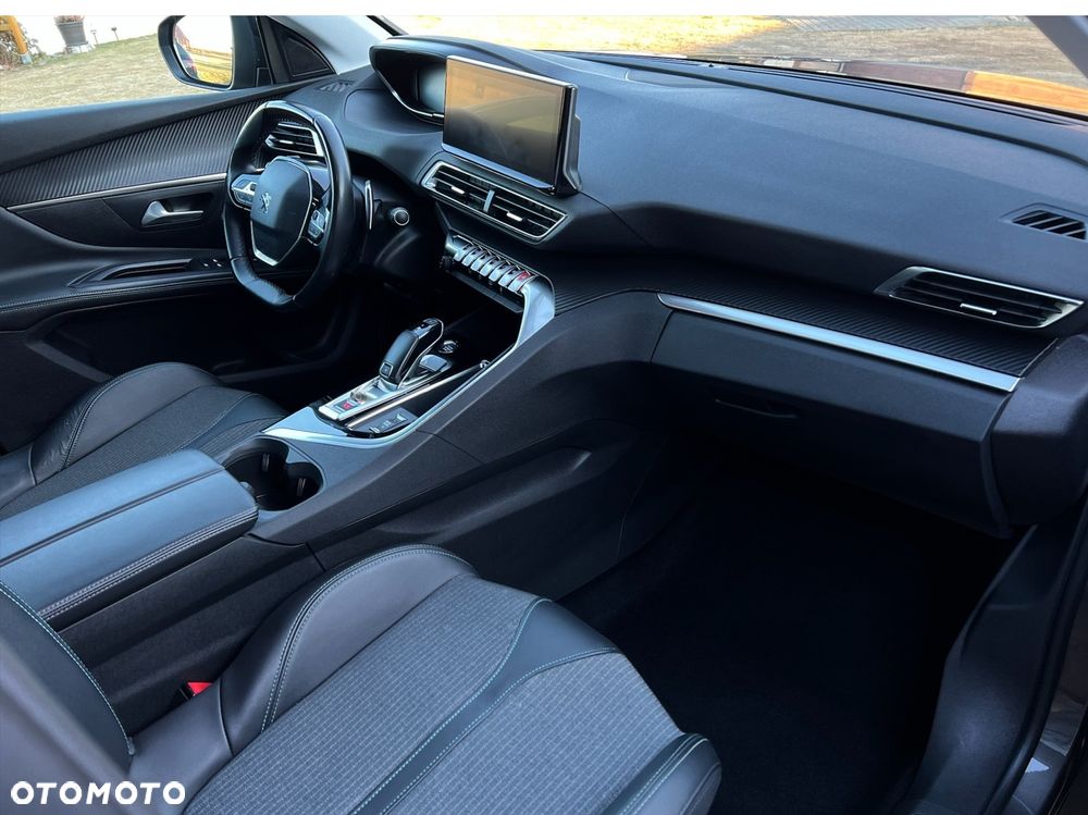 Peugeot 5008 2.0 BlueHDi Allure Pack S&S EAT8 - 17