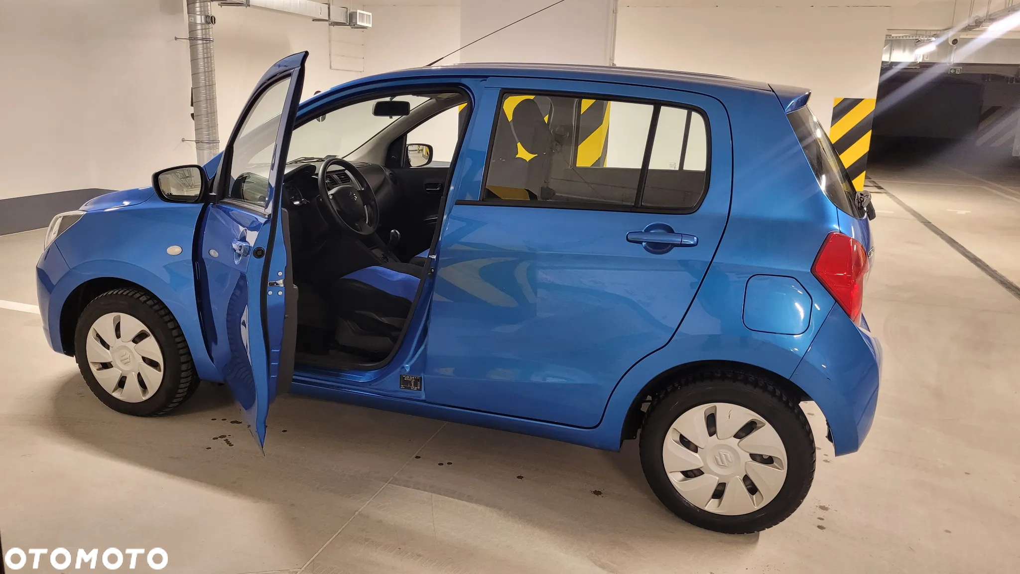Suzuki Celerio 1.0 Comfort AGS - 5