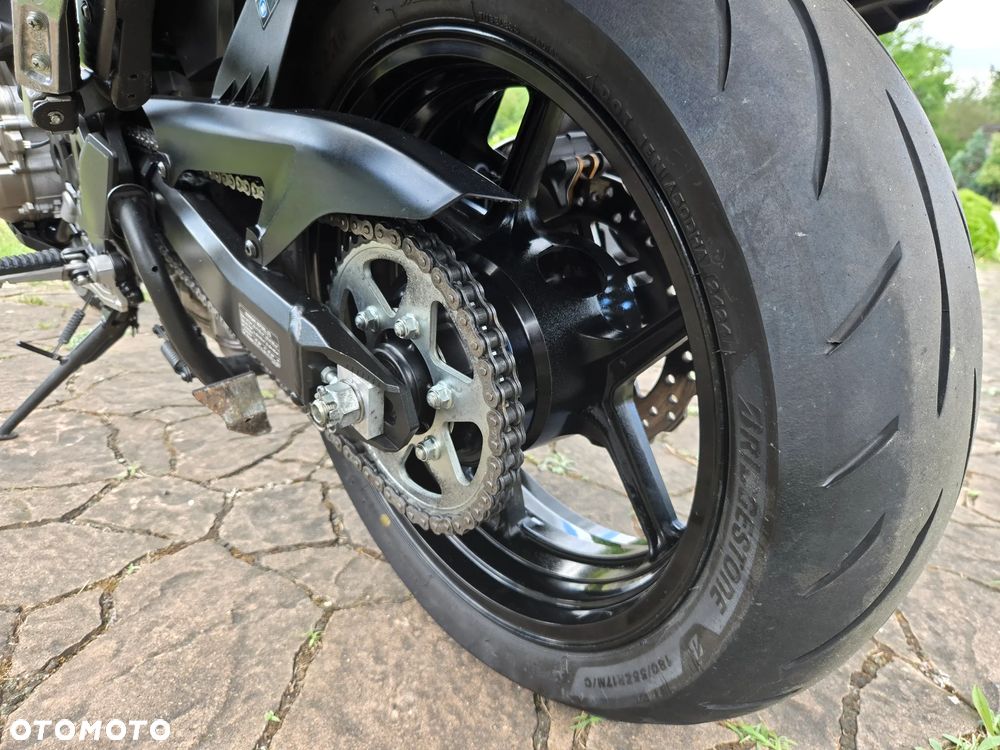 Kawasaki Versys 1000 - 9