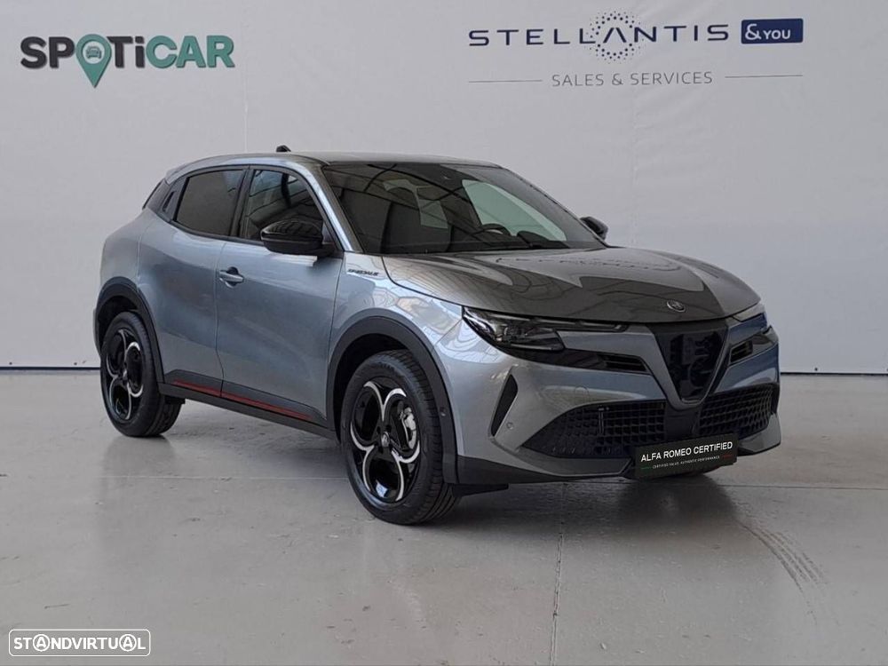 Alfa Romeo Junior 1.2 Speciale eDCT6 - 3