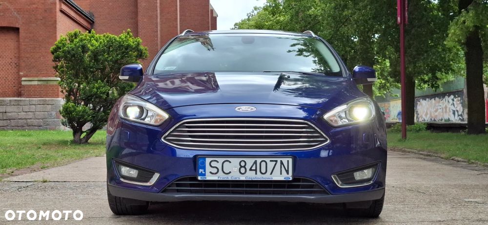 Ford Focus 1.5 EcoBoost Titanium ASS - 4