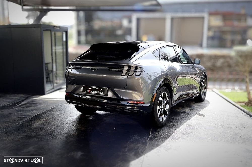 Ford Mustang Mach-E AWD PREMIUM - 8