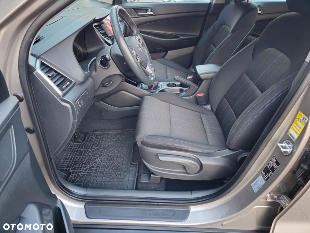 Hyundai Tucson blue 1.6 GDi 2WD Passion - 18