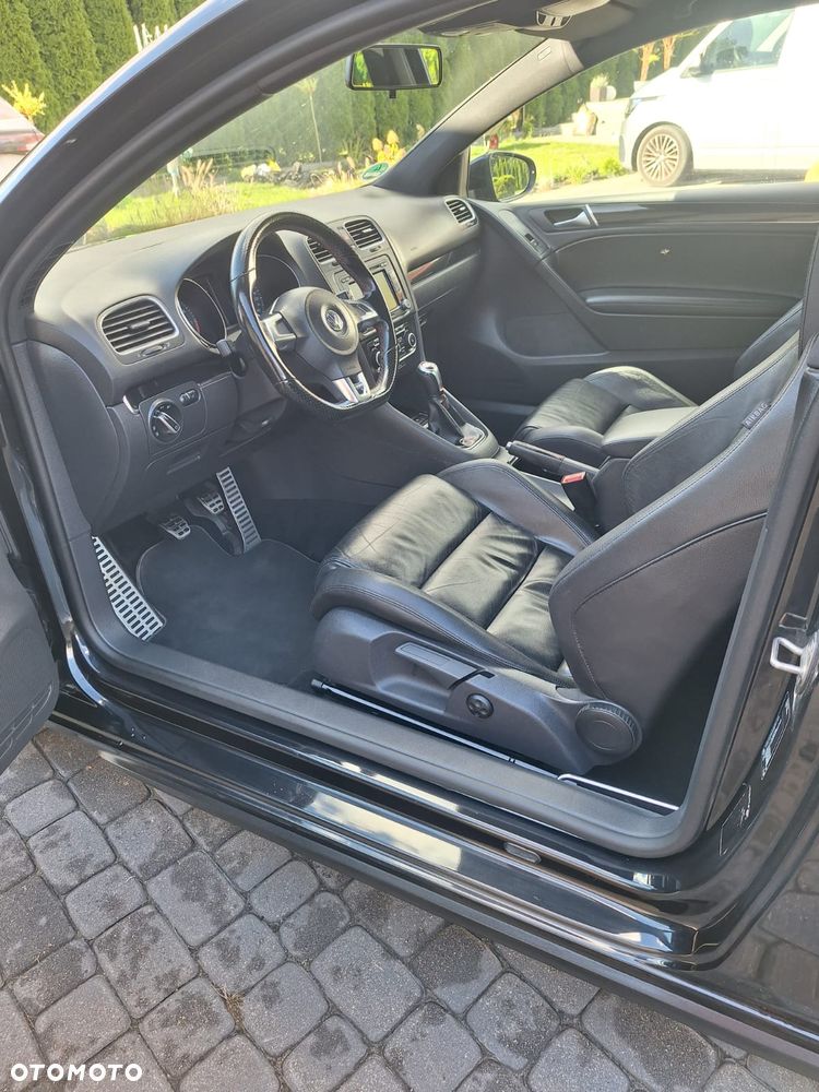 Volkswagen Golf - 17